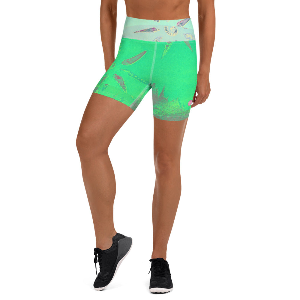 Shell-etric Yoga Shorts